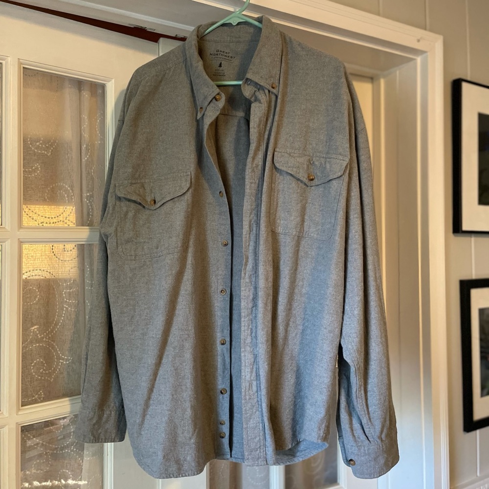 The great northwest clothing company button up flannel